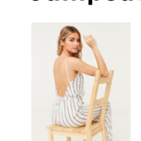 BNWT sz small jumpsuit - Picture 4 of 4